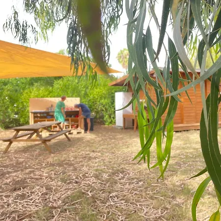 אוהל מפואר Glamping With Yoga And Natural Pool Near Fuseta מונקאראפאצ'ו